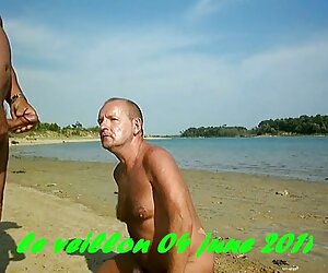 Seksi boğaz porna uzun göt yalama