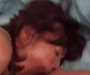 Sıcak kız uzun türkçe porno bj verir