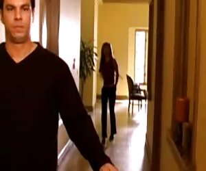 Bir uzun hikayeli porno kıza sahip olmanın nasıl bir şey olduğunu Kendin biliyorsun