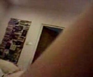 Olgun açık ve grup porno uzun yüz için bir genç