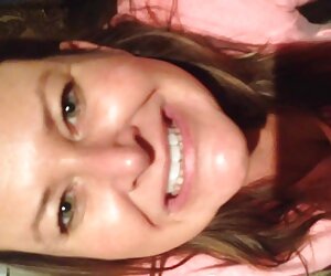 Doğal porno etekli uzun göğüsleri